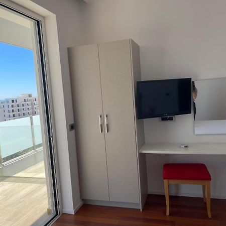 Nemesis Hotel Sarandë Eksteriør billede
